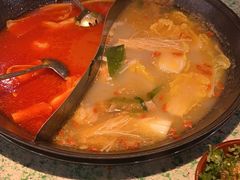 -鸿姐老火锅(疁城新天地店)