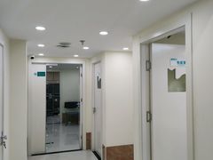 -美联众合动物医院·内科·皮肤科·外科(古城分院)