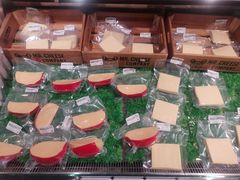 -家乐福(古北店)