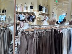 -Brandy Melville