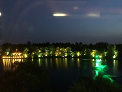 -上海怡沁园度假酒店