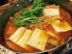 -青瓦餐厅·生鱼片·韩园烤肉(西塔店)