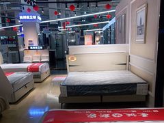 -百安居装修建材卖场(泰然店)