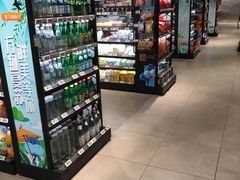 -盒马X会员店(王府井奥莱UP TOWN店)
