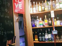 -Mx.cocktail bar