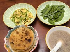 -鲸励母婴月嫂(望京店)