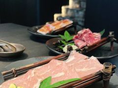 -铭牛烧肉·和牛海鲜自助(高新月牙湖店)