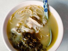 -明呈黄鱼面馆(斜土路店)