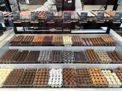 -Laderach 莱德拉(上海环贸iapm店)