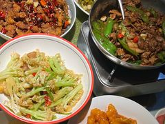 -湘西小馆(滨河路店)