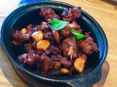 三杯鸡-峨嵋小镇·川菜(勒泰中心店)
