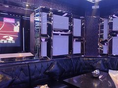 -酷秀KTV(阳泉滨河店)