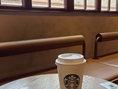 -星巴克臻选(上海今潮8弄店)