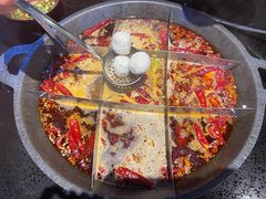 -珮姐老火锅(会展航洋店)