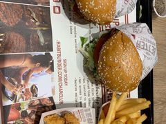 -The Habit Burger Grill 哈比特汉堡(爱琴海店)