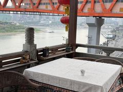 -小天鹅火锅·一线江景洪鼎旗舰店(洪崖洞店)