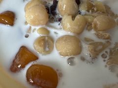 -RUXU入续糖水铺与包(卓悦中心店)
