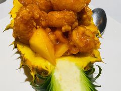 菠萝咕噜虾球-衡山汇·高级粤菜(霄云路店)