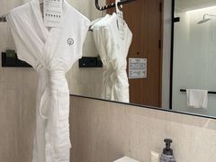 -米漾酒店(深圳会展中心岗厦地铁站店)