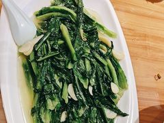 -严记小天府酸菜鱼(西四路店)