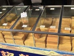 面包甜点陈列柜-格格酥(大栅栏西街商业店)