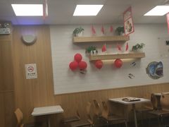 大堂-华莱士·炸鸡汉堡(西中市店)
