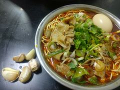 -薛记襄阳香辣牛肉面(平安路店)