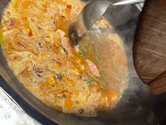 -地锅公社·现炒地锅鸡·地锅鱼·夜宵(罗锦路店)
