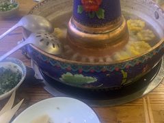 -毛辣果·贵州红酸汤牛肉火锅(西单店)