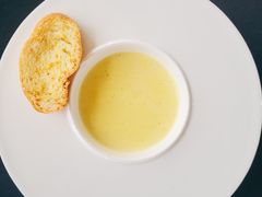 -厚街国际大酒店·360度旋转餐厅