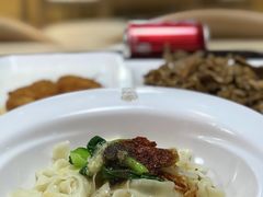 老板爱做油泼面-芮芮家私房面馆(碧桂园银河城商业广场店)