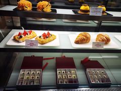 -广州中心皇冠假日酒店·汇点大堂吧