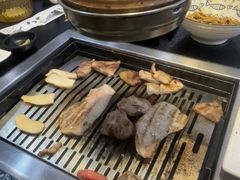 -臻牛烤肉