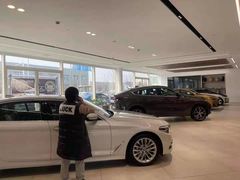 -北京宝诚宝马4S店