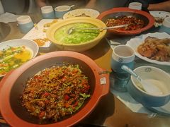 -伍先森精品汉餐(军垦路店)