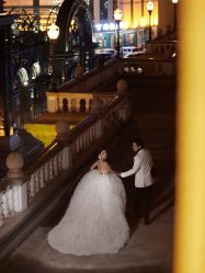 点击看大图 -至臻微拉婚纱摄影