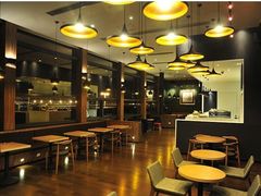 大堂-百事佳烧鸭牛腩(上海虹桥站店)