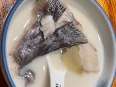 -滇香肴·云南菜蒸汽石锅鱼(云南北路店)