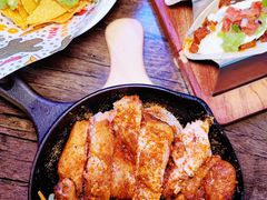 -Famous肥猫墨西哥音乐餐吧(五棵松华熙LIVE店)