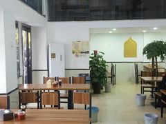 大堂-草桥清真牛肉锅贴扁食店