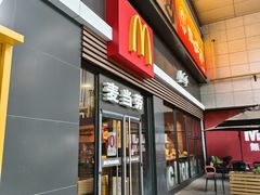 -麦当劳(杭州西湖银泰百货店)