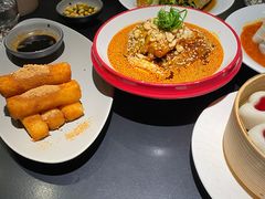 -麻六记(凤凰汇店)