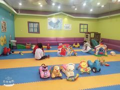-美国悦宝园早教托育中心(东坝店)