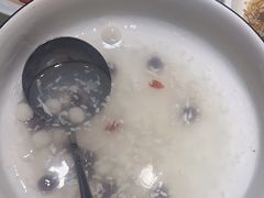 -沪华海鲜大酒楼(南汇店)