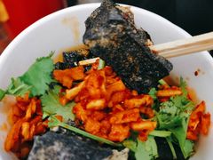 -黑色经典臭豆腐·湖南特产(坡子街店)