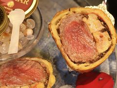 三重奏鱼子酱惠灵顿-弦月窗LUNETTE BY AMANDA(复兴路店)