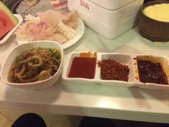 -小三元自助火锅(龙湖北城天街商场店)