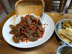 -88号小吃店·经典云南菜·地道纳西美食