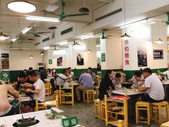 大堂-石灰市老火锅(北滨路店)