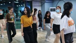 -STAR舞蹈工作室